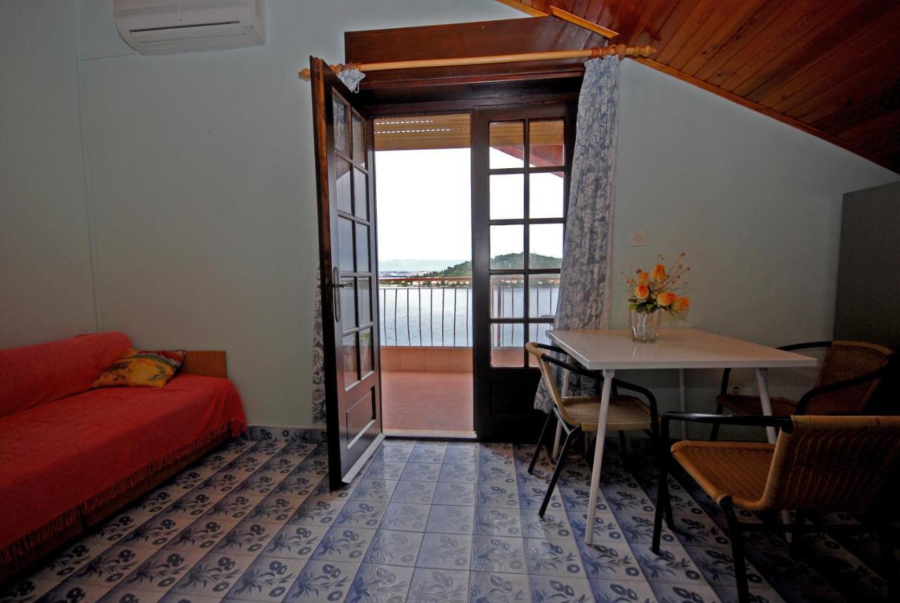 Apartments And Rooms With A Swimming Pool Kali, Ugljan - 14083 Luaran gambar