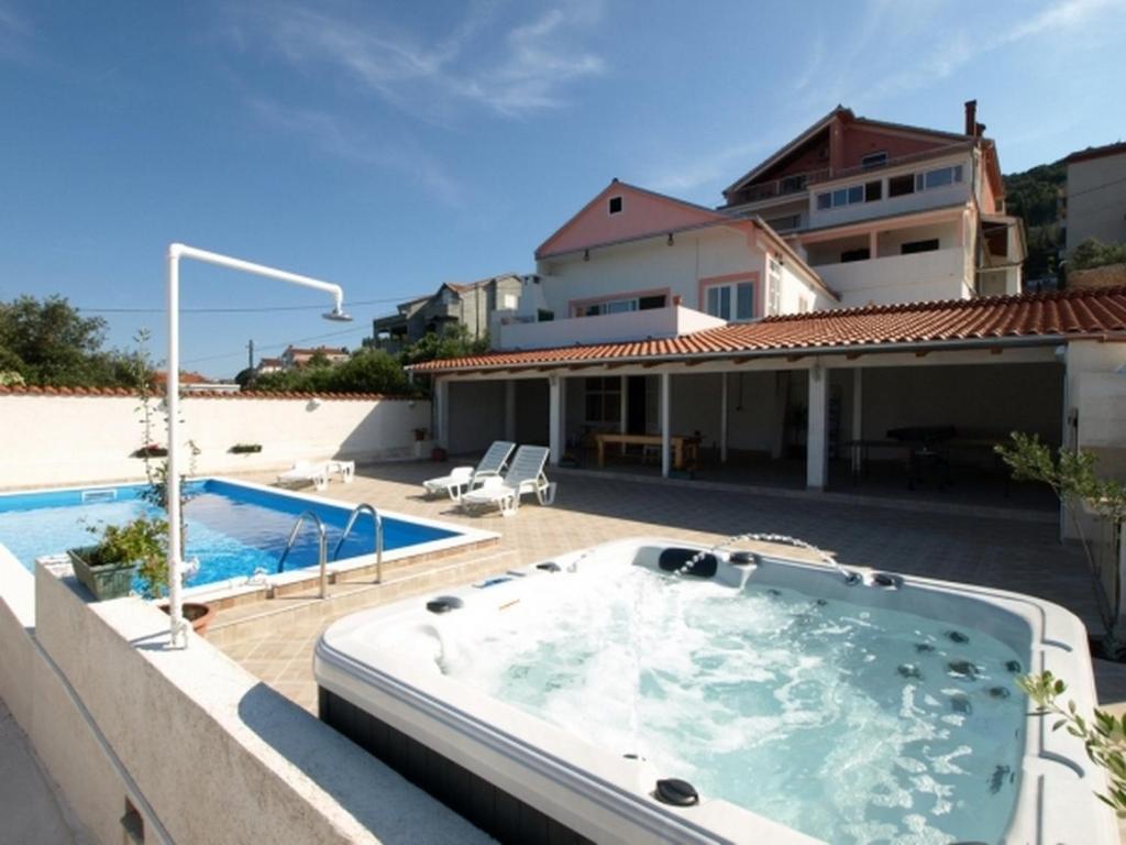 Apartments And Rooms With A Swimming Pool Kali, Ugljan - 14083 Luaran gambar