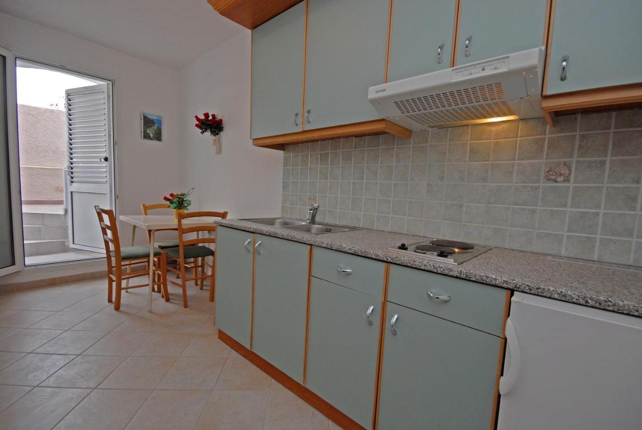 Apartments And Rooms With A Swimming Pool Kali, Ugljan - 14083 Luaran gambar